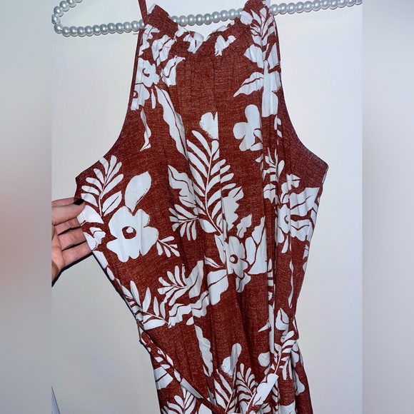 Summer Dress - Picture 2 of 4